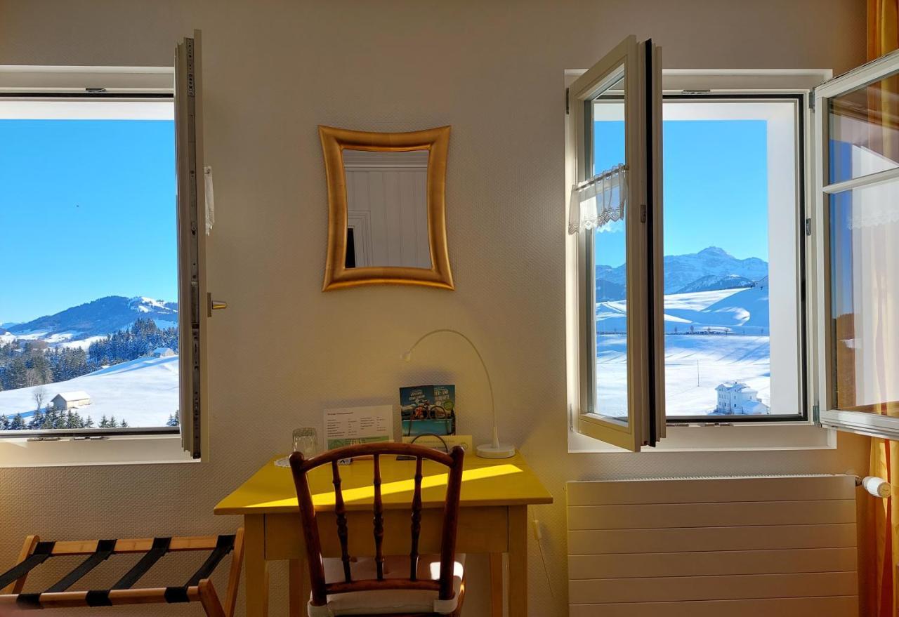 B&B Gaestehaus Roessli Schwellbrunn Экстерьер фото